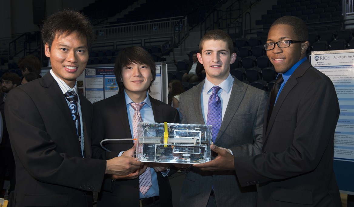 Team Chemomatic takes third place in the 2013 University of Minnesota Design of Medical Devices student competition 